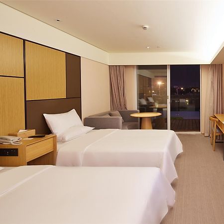 Ji Hotel Shanghai Guangda Liuzhou Road Exterior foto