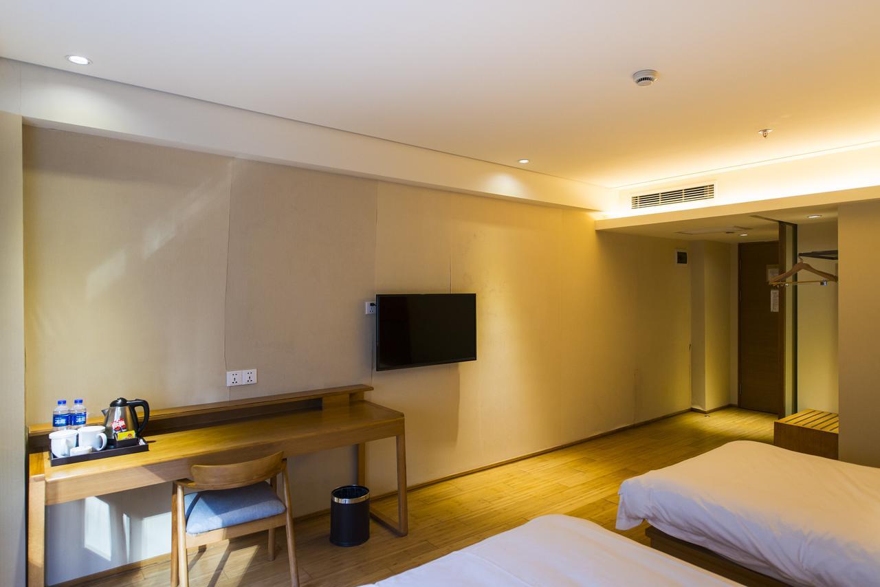 Ji Hotel Shanghai Guangda Liuzhou Road Exterior foto