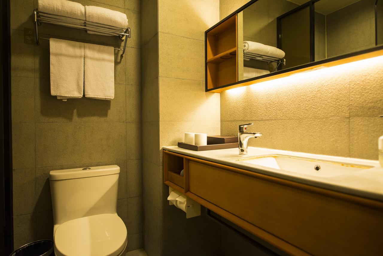 Ji Hotel Shanghai Guangda Liuzhou Road Exterior foto